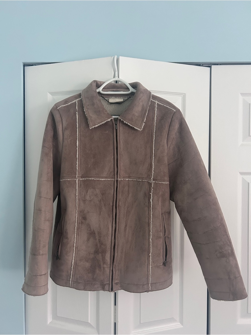 VINTAGE DKNY Taupe Shearling-Trim Zip Front Women's Jacket Suede and Sherpa